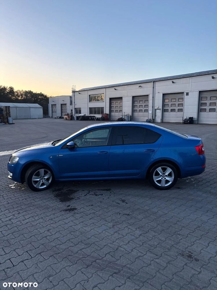 Skoda Octavia 1.4 TSI Ambition - 9