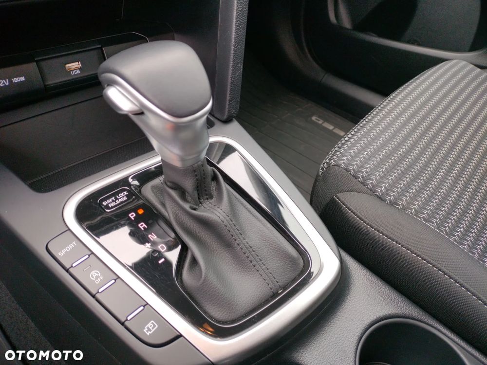 Kia XCeed 1.6 T-GDI M DCT - 15