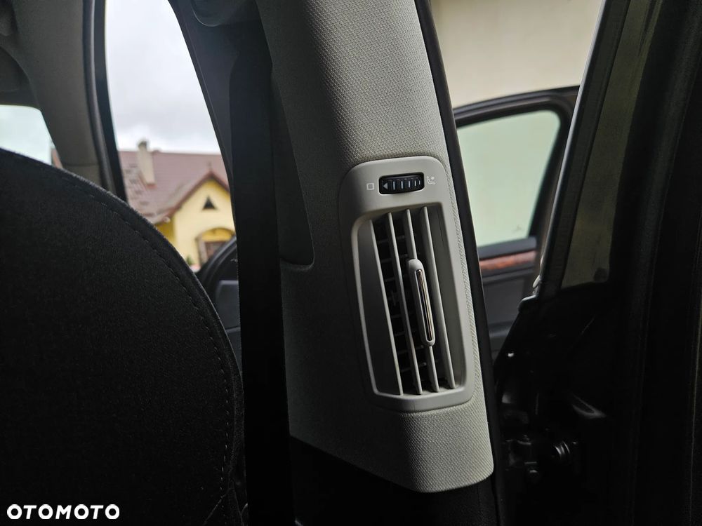 Skoda Superb 2.0 TDI 4x4 Elegance - 40