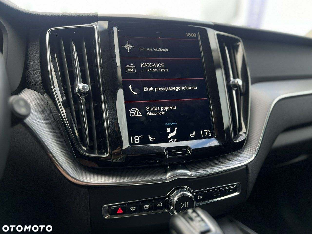 Volvo XC 60 D5 AWD Inscription - 23