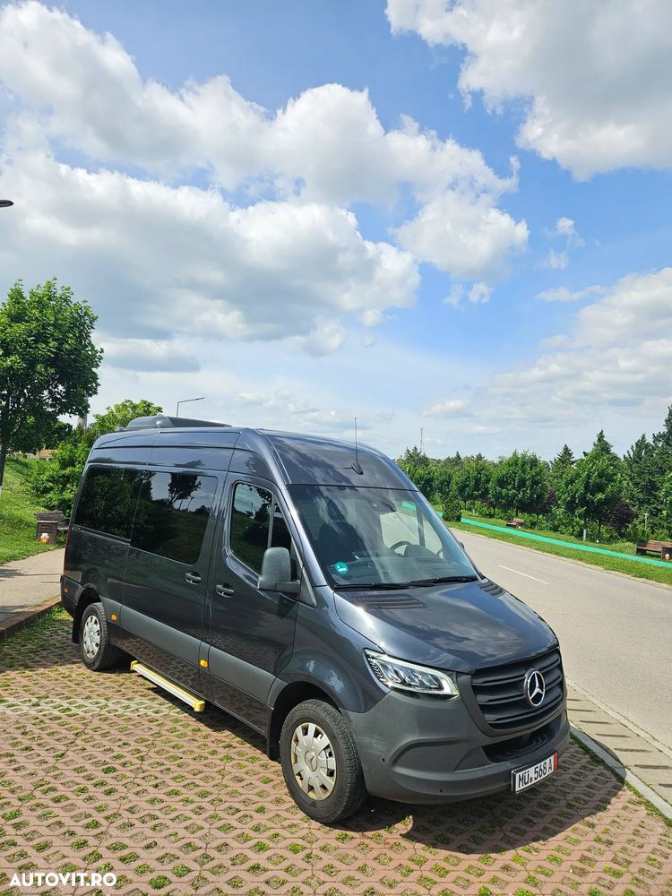 Mercedes-Benz Sprinter - 11