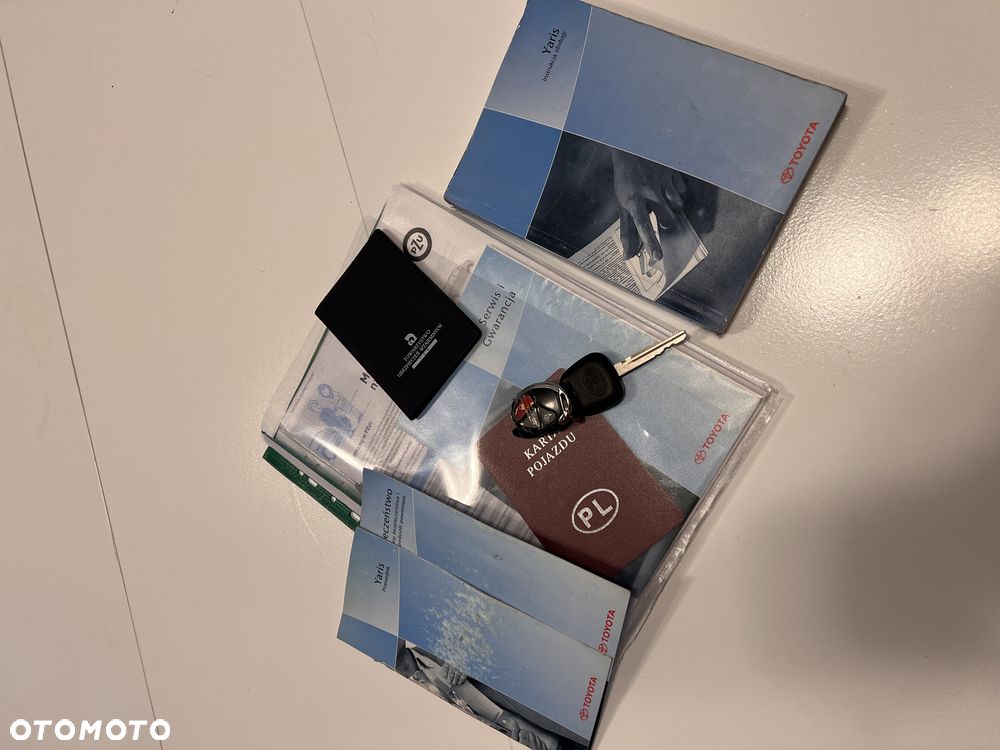 Toyota Yaris 1.3 Terra - 4