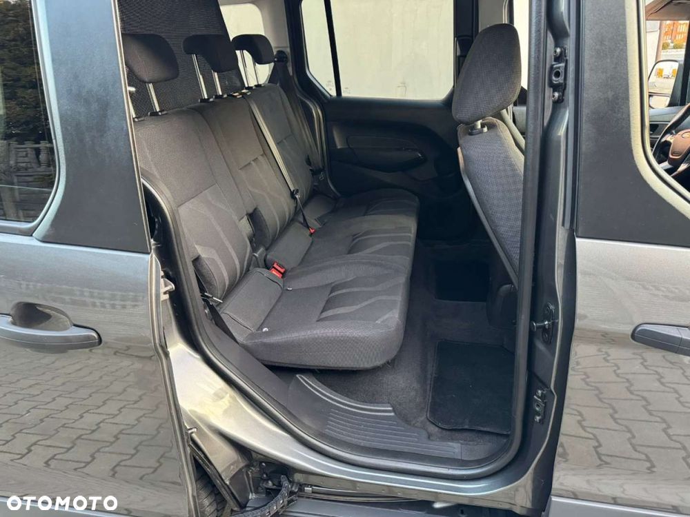 Ford Tourneo Connect - 31