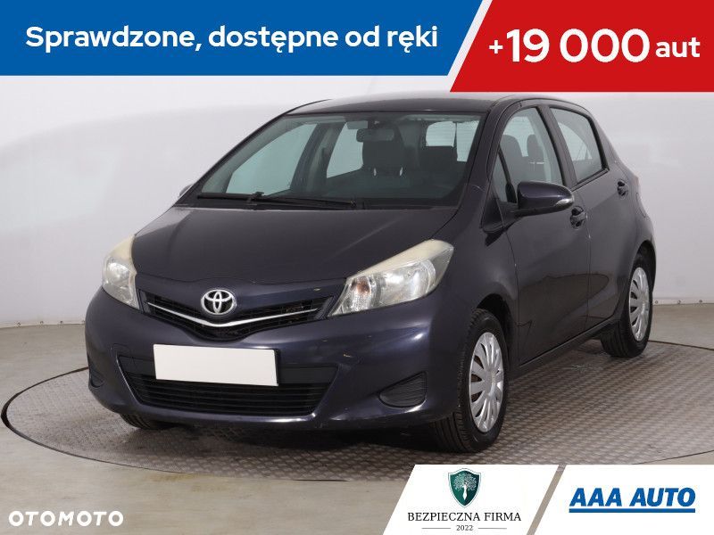 Toyota Yaris - 2