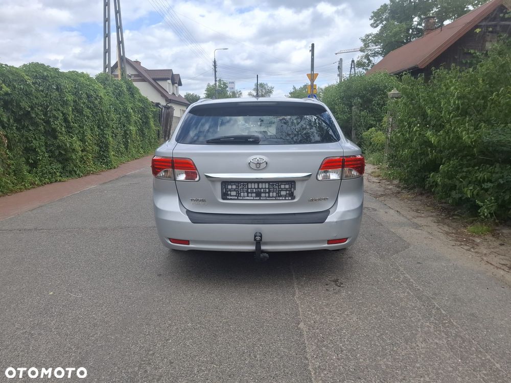 Toyota Avensis Touring Sports 1.8 Multidrive S Business Edition - 6