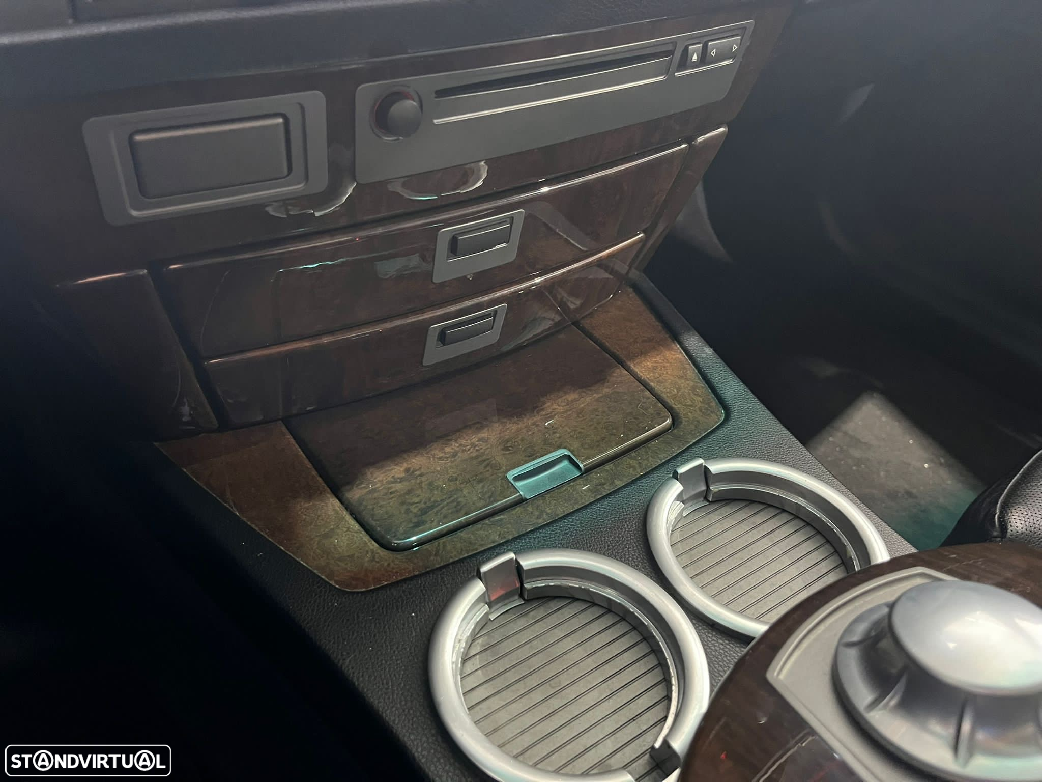 BMW 745 Li - 23