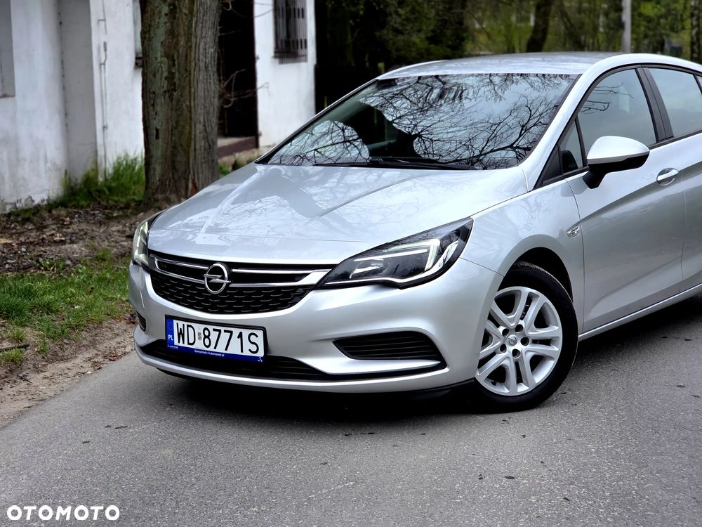 Opel Astra 1.6 CDTI Elite S&S - 23