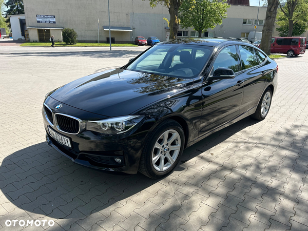 BMW Seria 3 318d