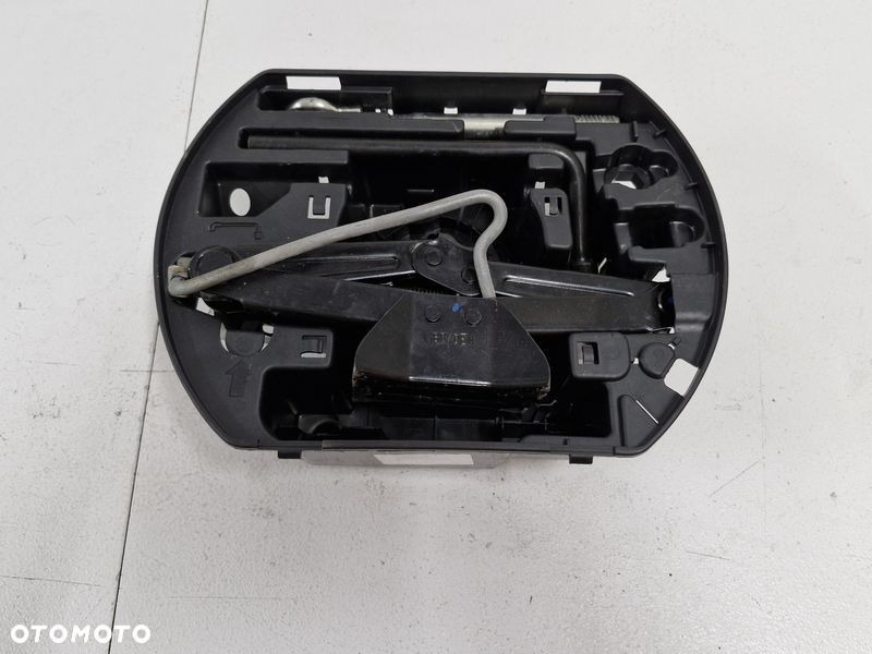 PEUGEOT 308 II 2 T9 WKŁAD BAGAŻNIKA LEWAREK UCHO HOLOWNICZE 9817224380 - 1