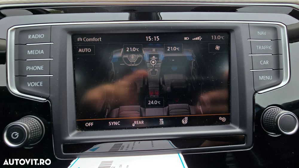 Volkswagen Passat - 15