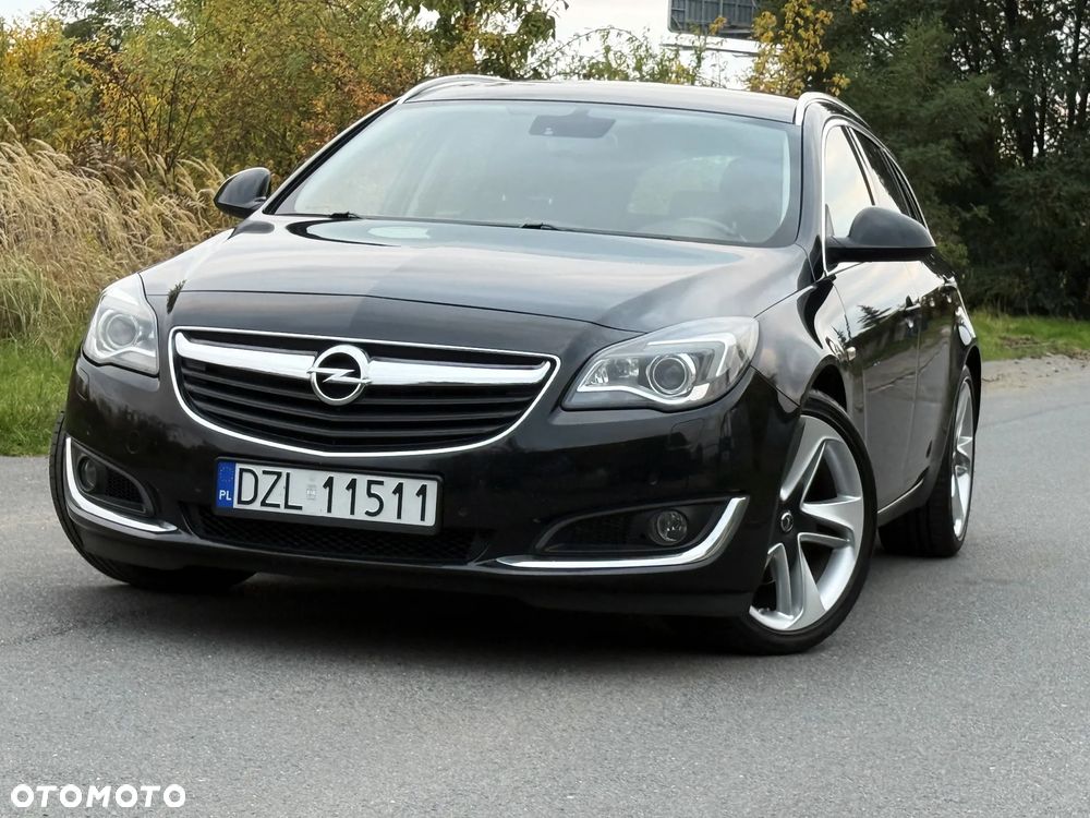 Opel Insignia - 1