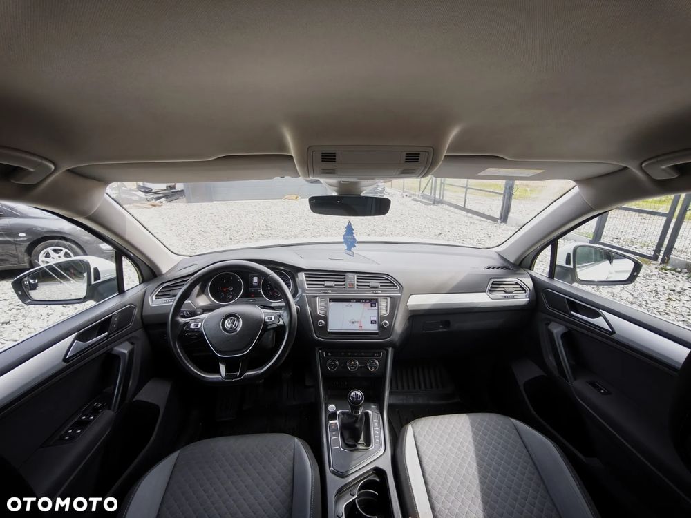 Volkswagen Tiguan 2.0 TDI SCR (BlueMotion Technology) Sound - 26