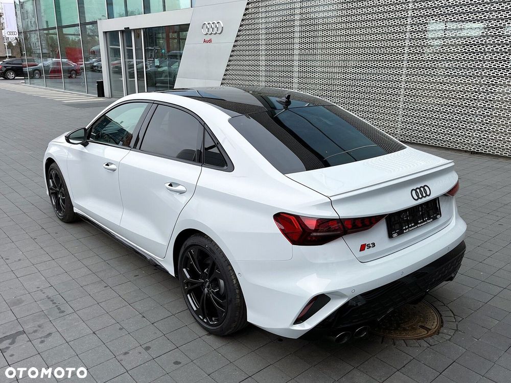 Audi S3 Limousine - 4