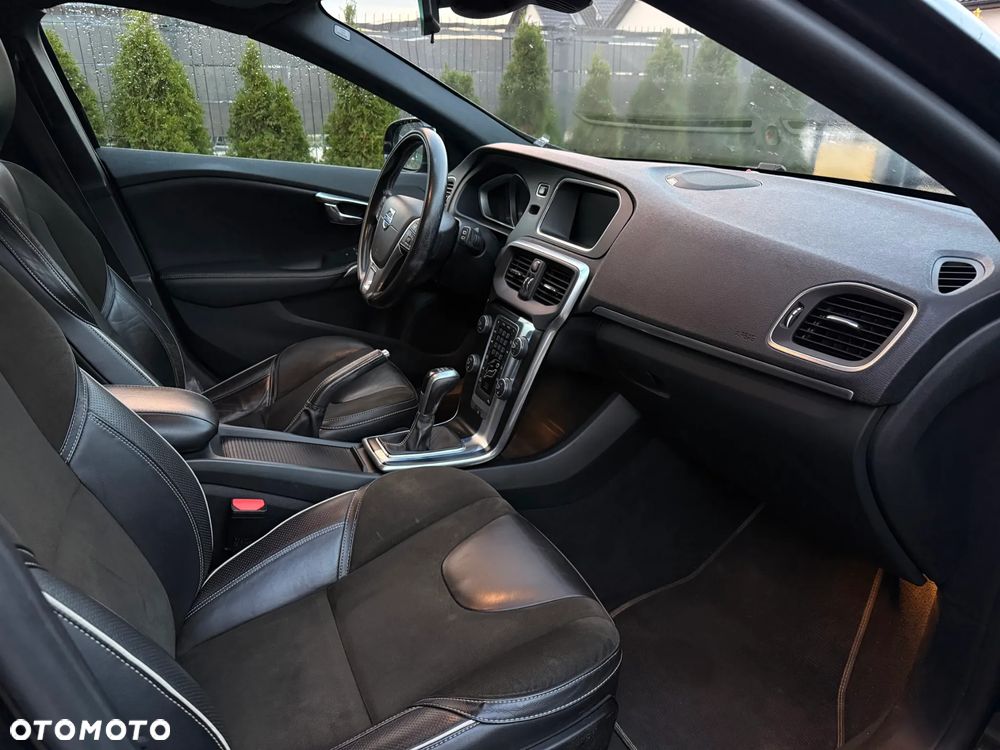 Volvo V40 - 9