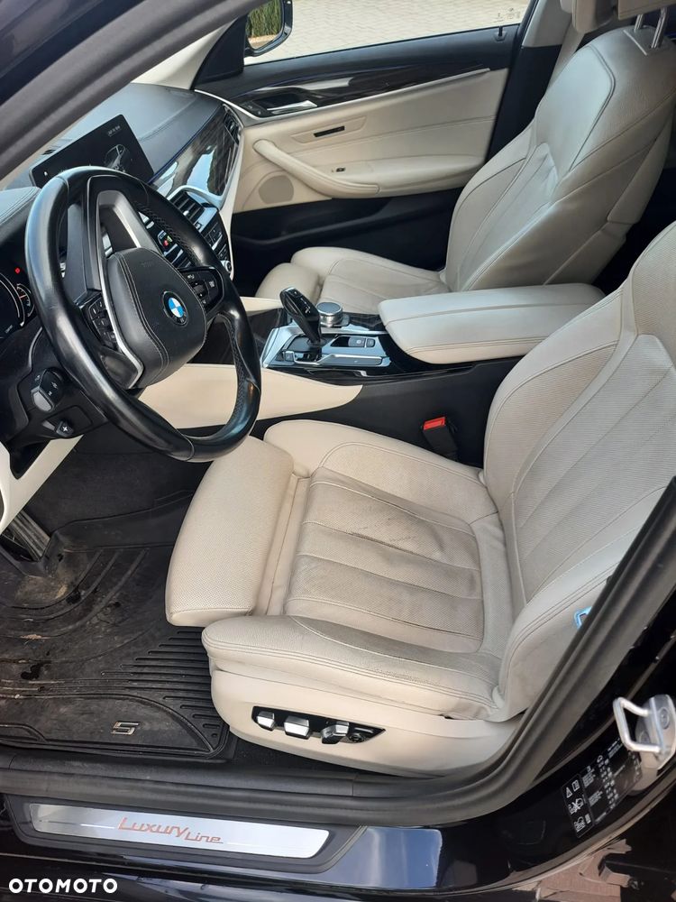 BMW Seria 5 520d Luxury Line - 7