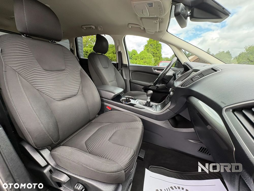 Ford S-Max 2.0 TDCi Trend - 17