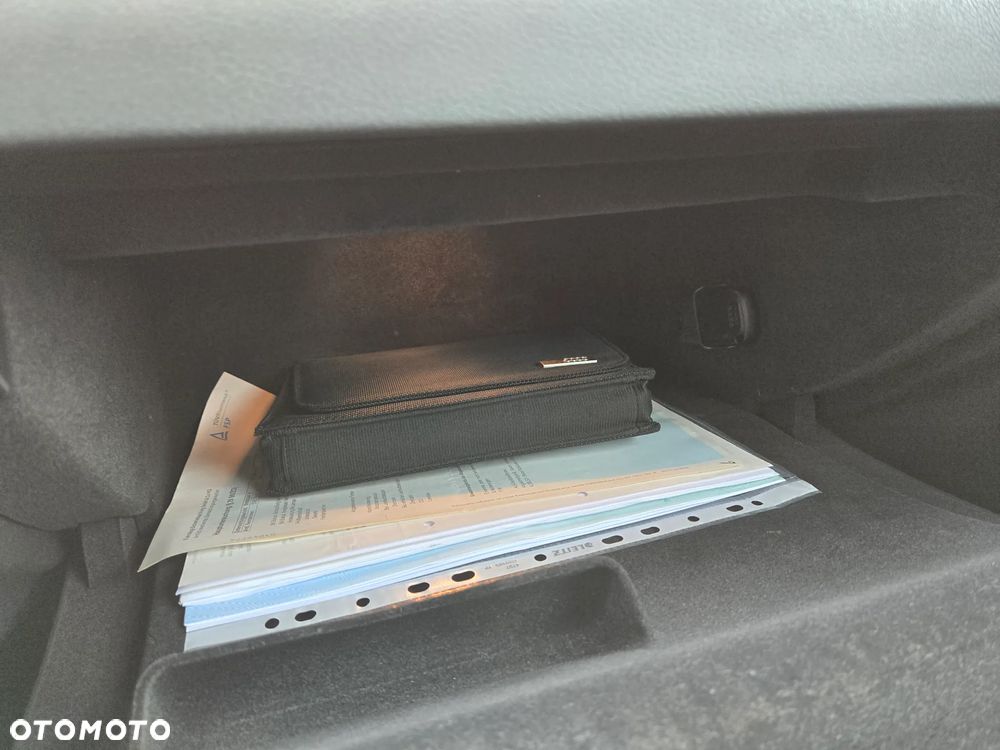 Audi A4 Avant 1.8 TFSI S line Sportpaket - 22