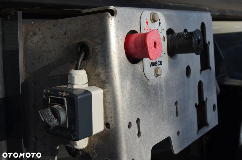 Schwarzmuller WYWROTKA 25 m3 / HARDOX / OŚ POD. / SAF / DE 9588 - 14