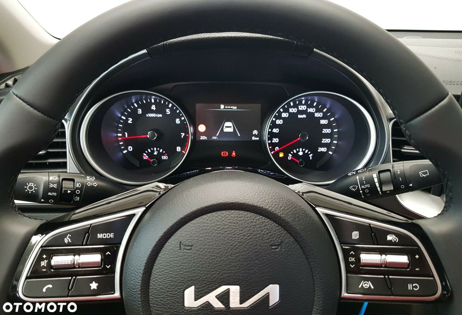 Kia Ceed - 20