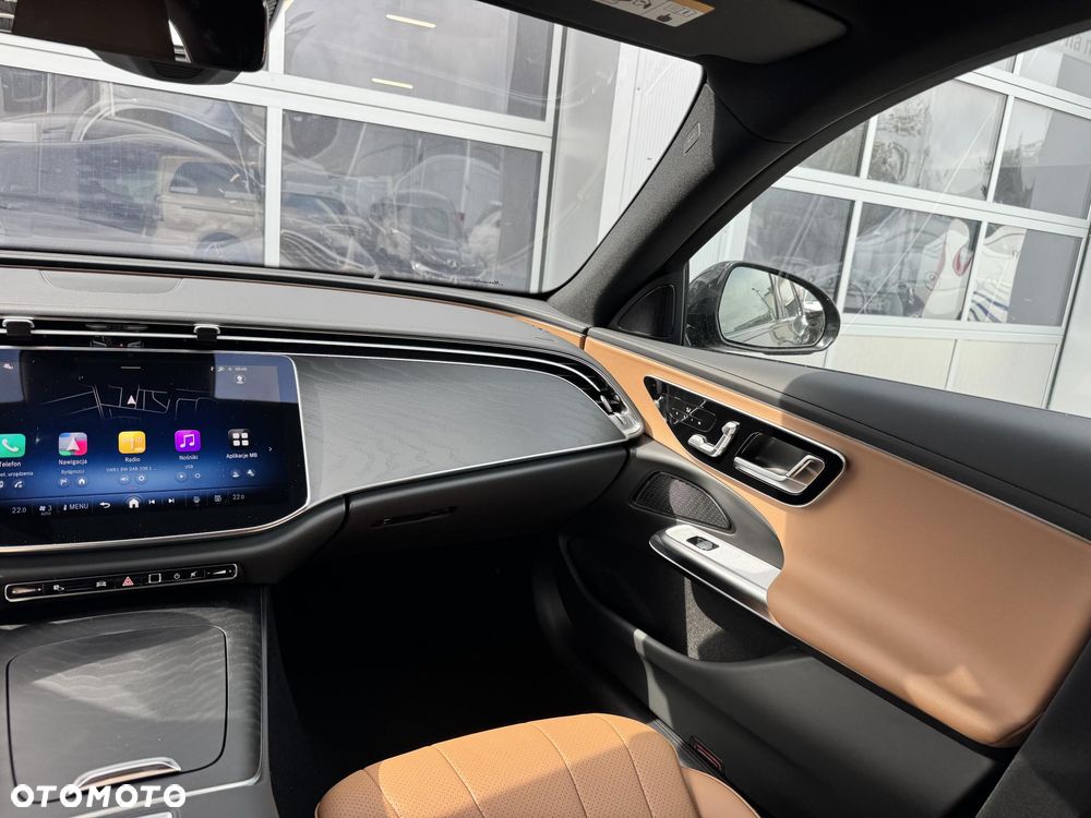 Mercedes-Benz Klasa E 200 d 9G-TRONIC AVANTGARDE Line NIGHT Edition - 17