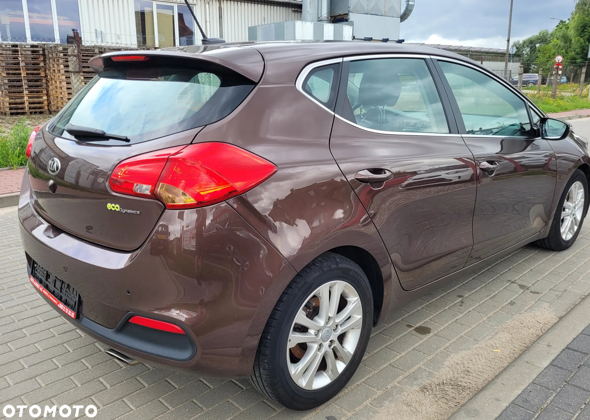 Kia Ceed 1.4 CVVT Spirit - 10