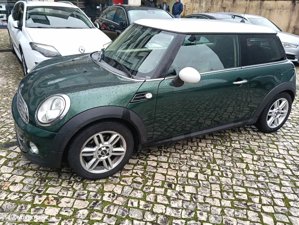 MINI 3 Portas Cooper D - 17