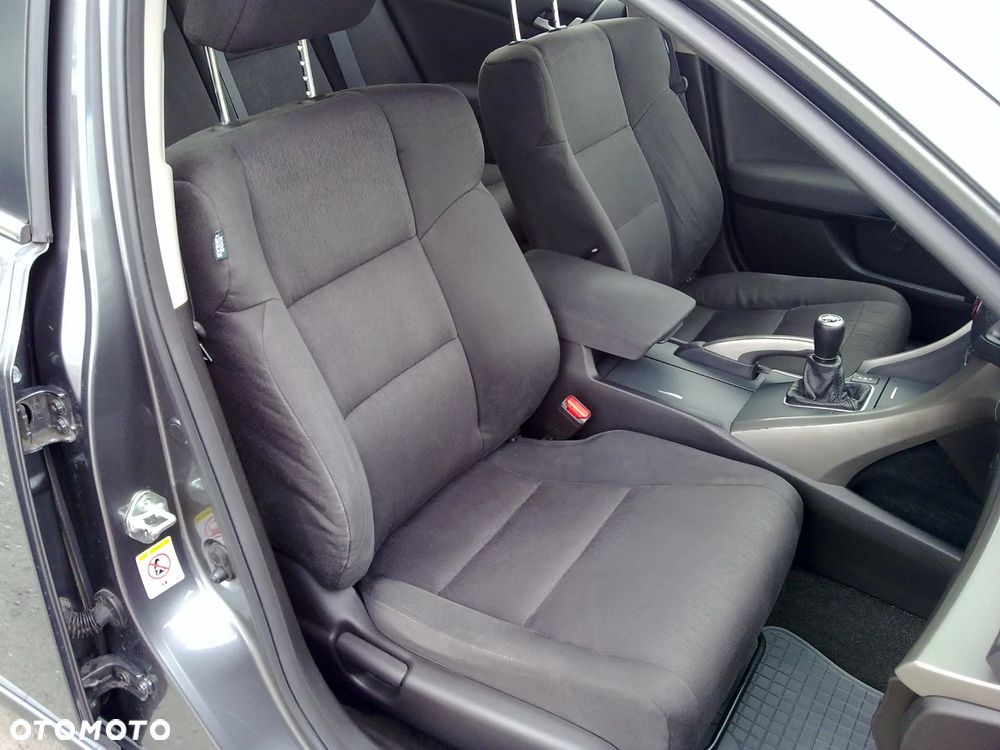 Honda Accord 2.0 Elegance - 18