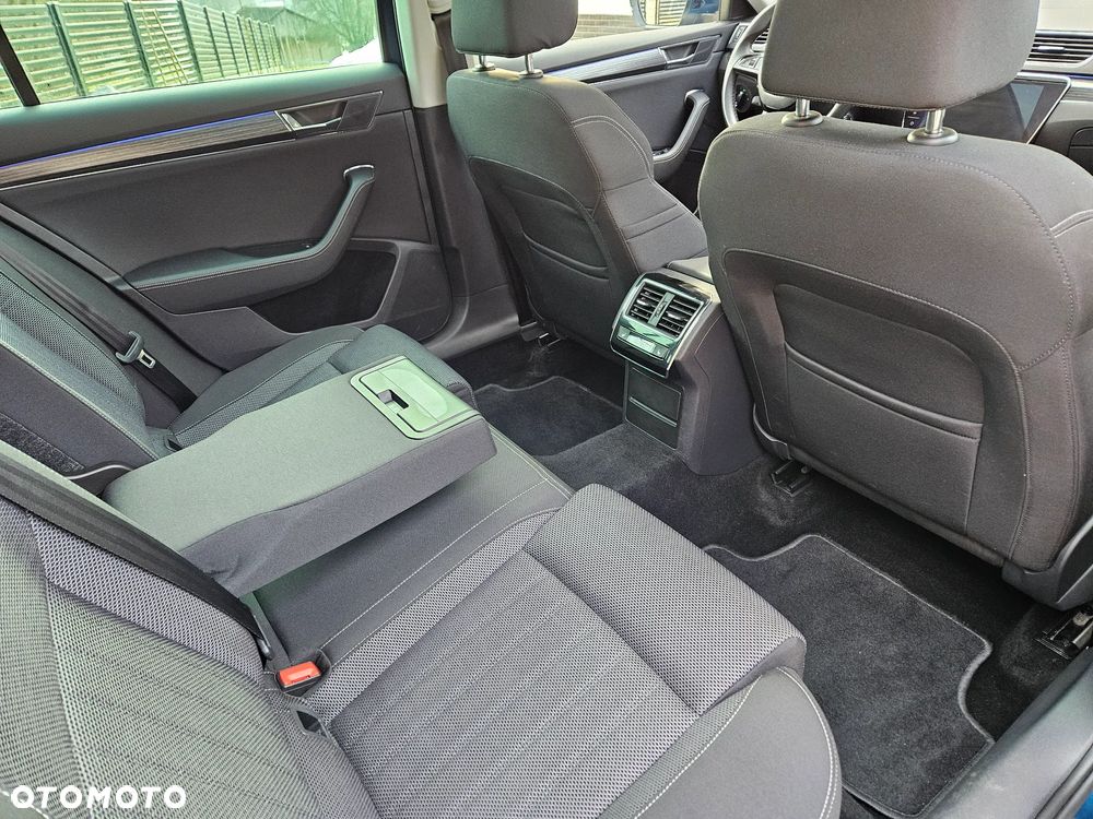 Skoda Superb 2.0 TSI DSG Sportline - 30