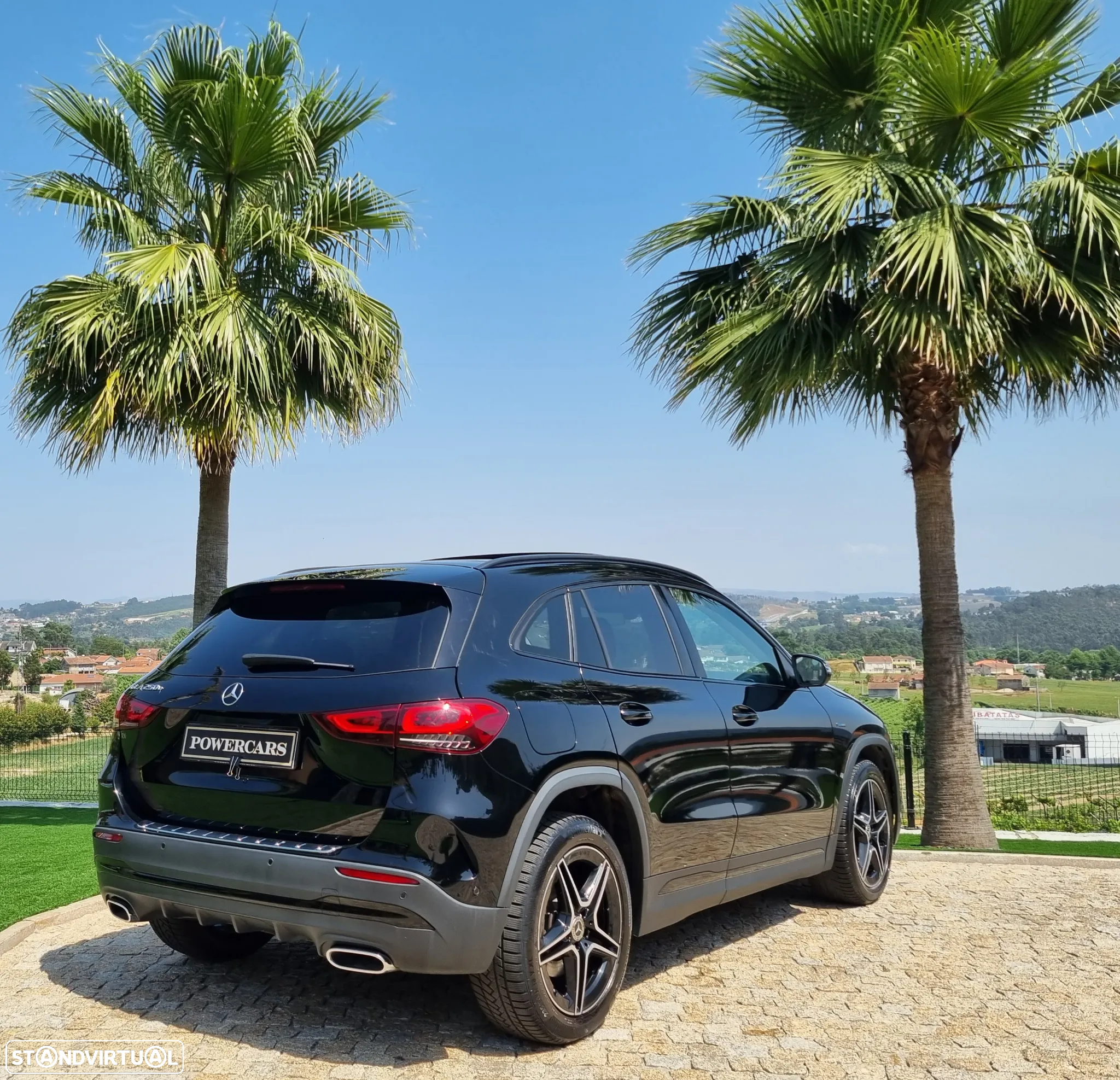 Mercedes-Benz GLA 250 e AMG Line - 12