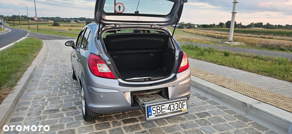 Opel Corsa - 8