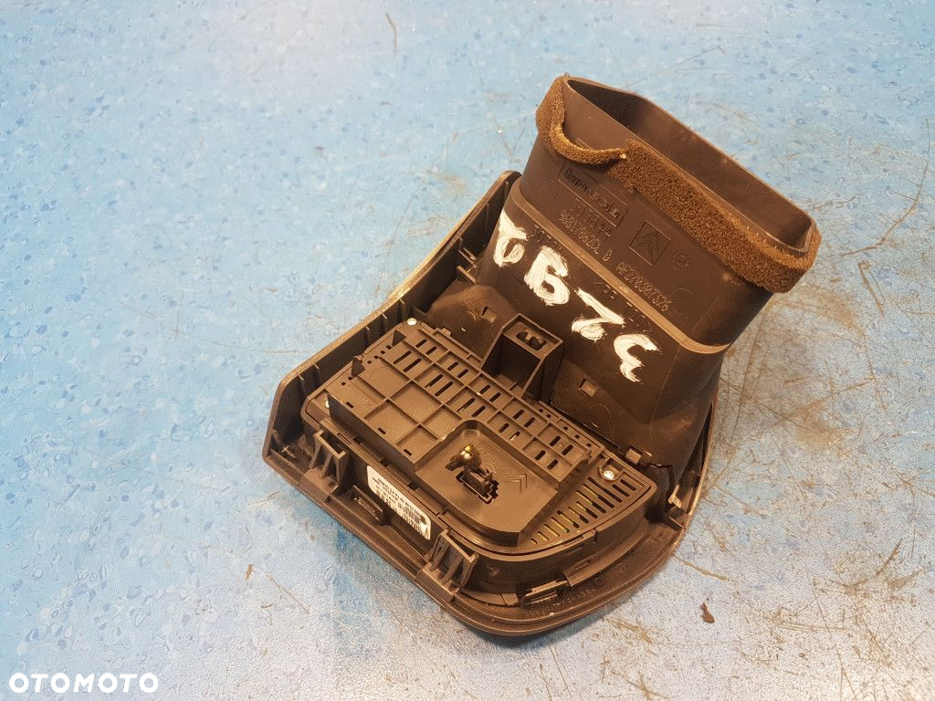 CITROEN C4 KRATKA NAWIEWU POWIETRZA PRAWA - 7