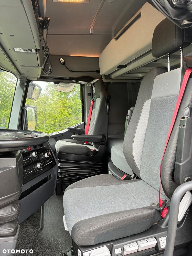 Renault T480 X-LOW High Sleeper Cab EVO - 10