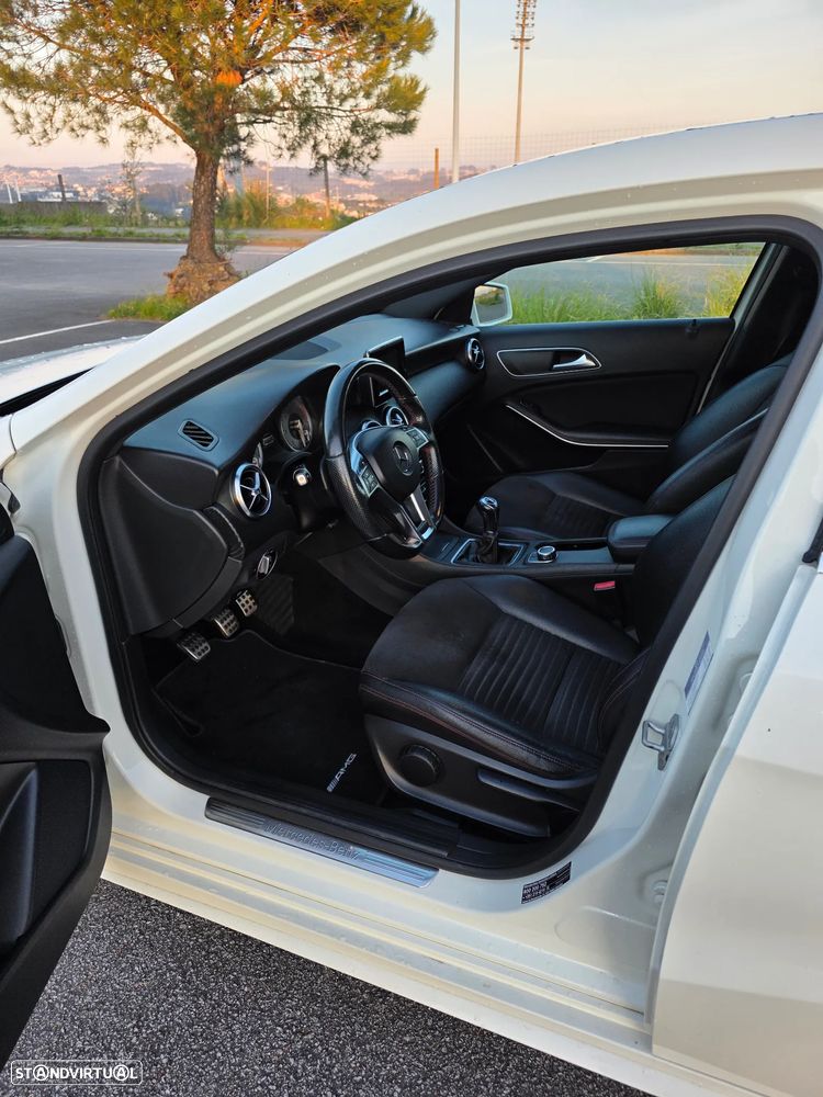 Mercedes-Benz A 180 CDI BE AMG Line - 9