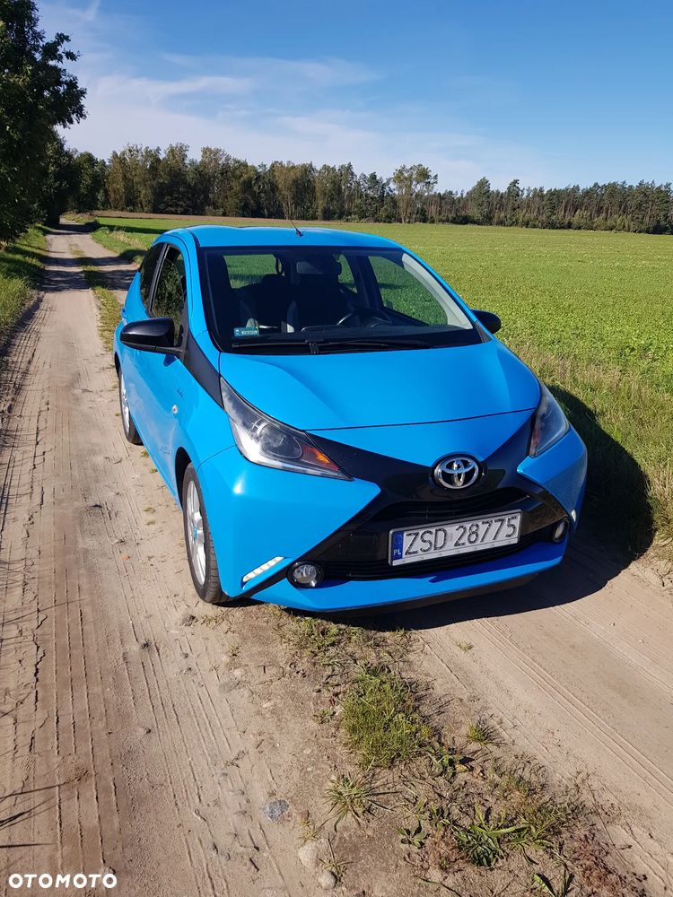 Toyota Aygo 1.0 VVT-i Sprint EU6 - 1