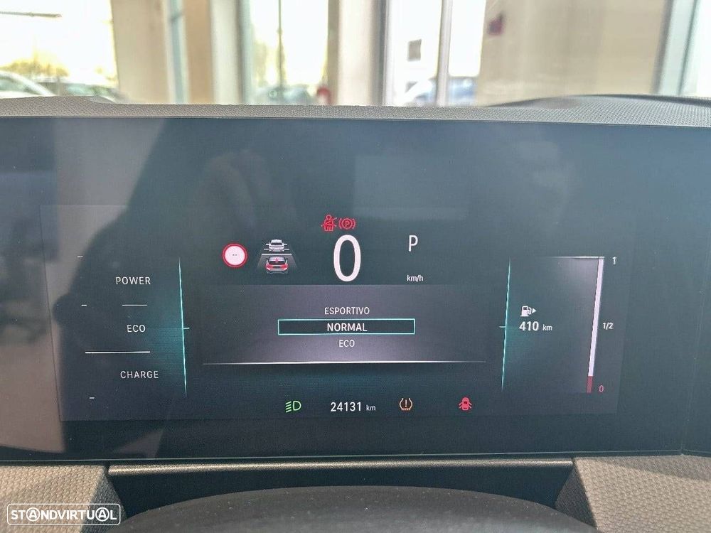 Opel Astra 1.2 T GS Aut. - 24