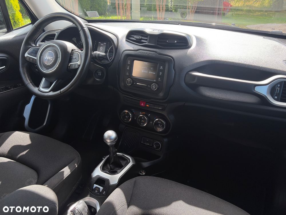Jeep Renegade 1.6 E-torQ Longitude Adventure Edition - 31