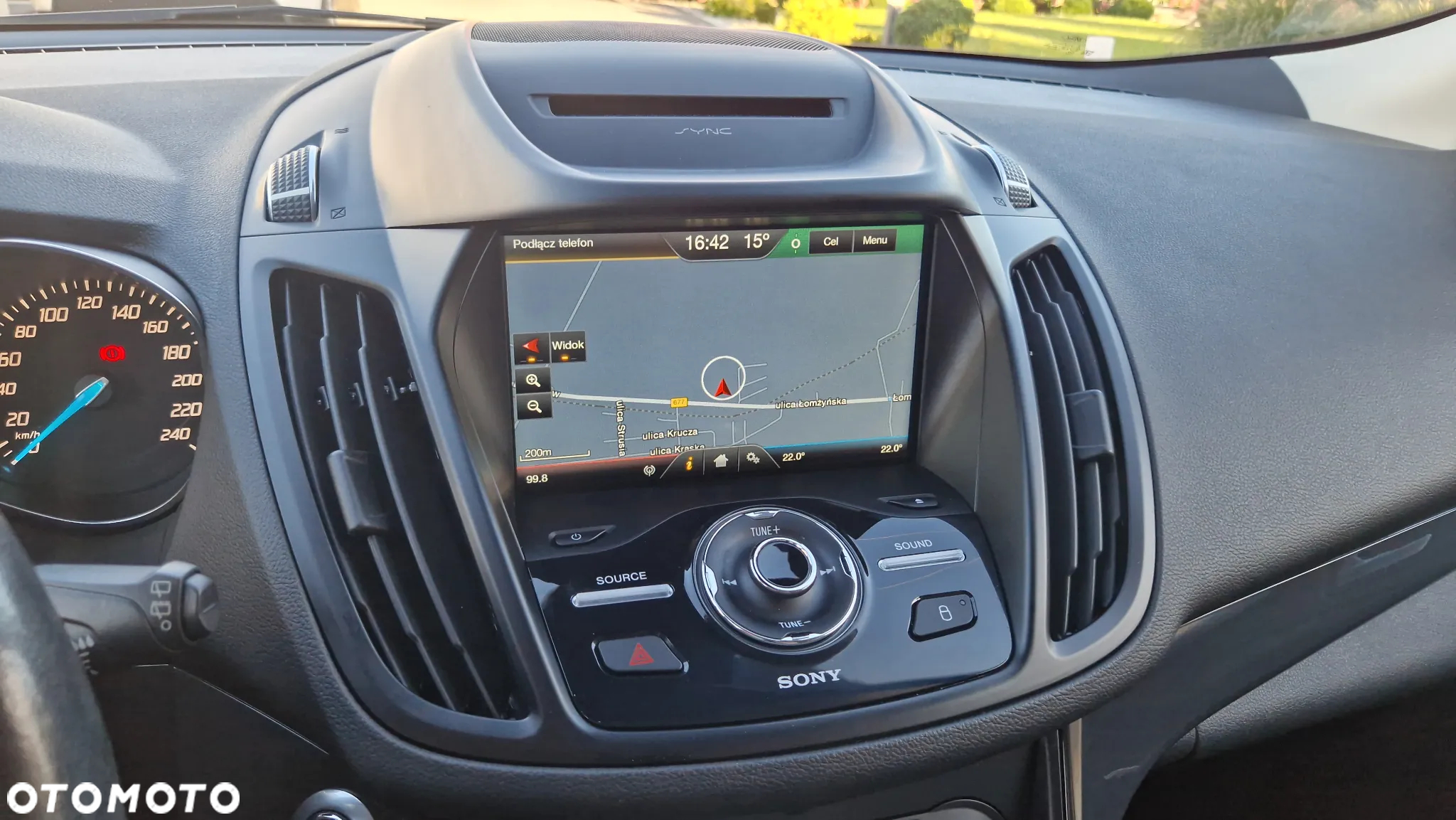 Ford Kuga 2.0 TDCi FWD Titanium - 10