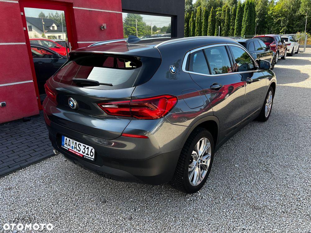 BMW X2 sDrive18i Advantage Plus - 2