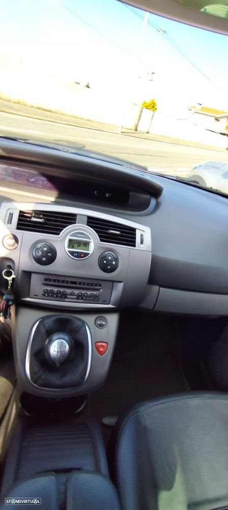 Renault Scénic 1.5 dCi Dynamique - 10