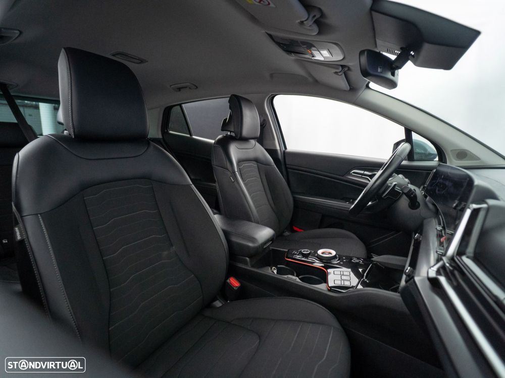 Kia Sportage 1.6 T-GDi PHEV Tech - 46