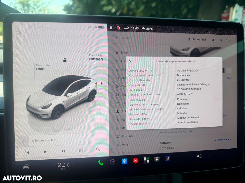 Tesla Model Y Long Range Dual Motor AWD - 29