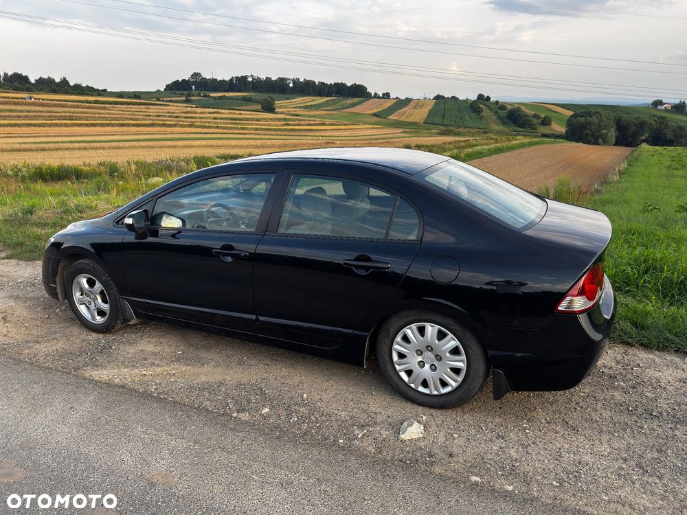 Honda Civic 1.8 Executive - 2