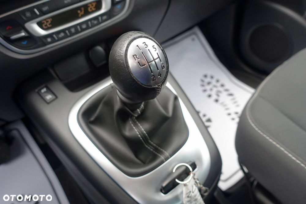 Renault Scenic 1.2 TCe Energy Limited - 19