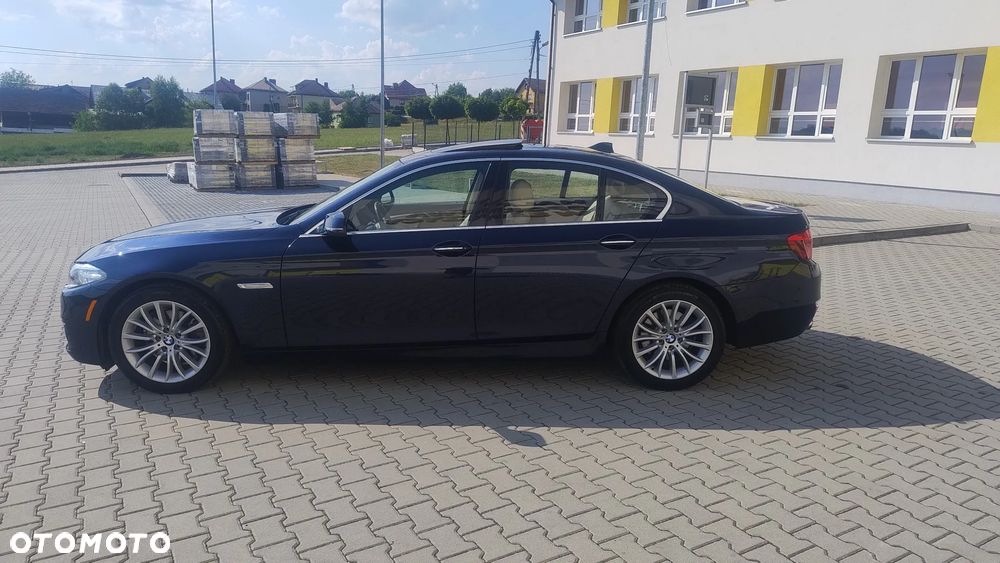 BMW Seria 5 528i xDrive Luxury Line - 14