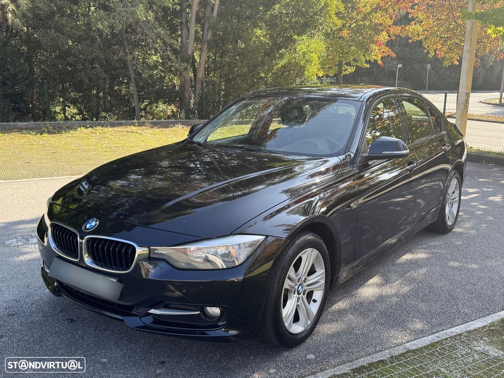 BMW 318 d Line Sport - 3