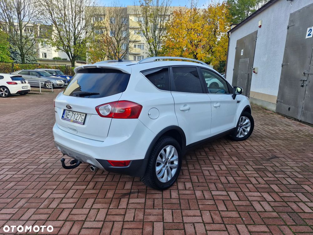 Ford Kuga - 8