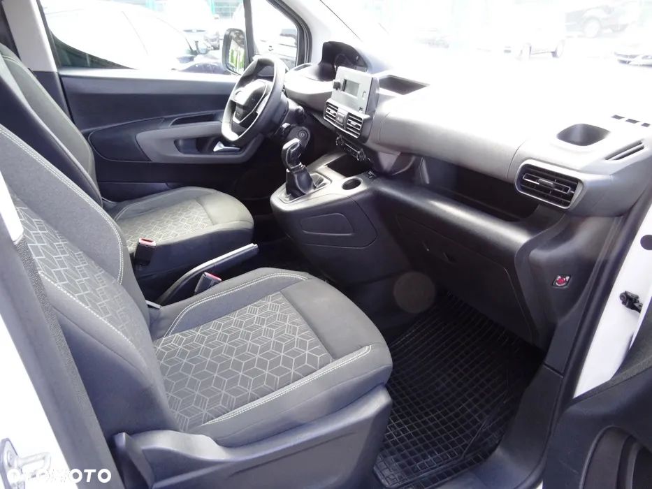 Peugeot Rifter 1.5 BlueHDI Active - 10