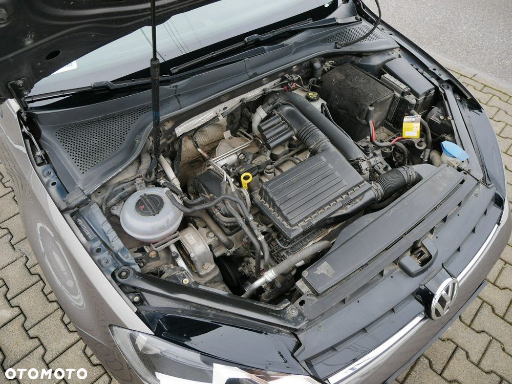 Volkswagen Golf 1.2 TSI BlueMotion Technology Comfortline - 30