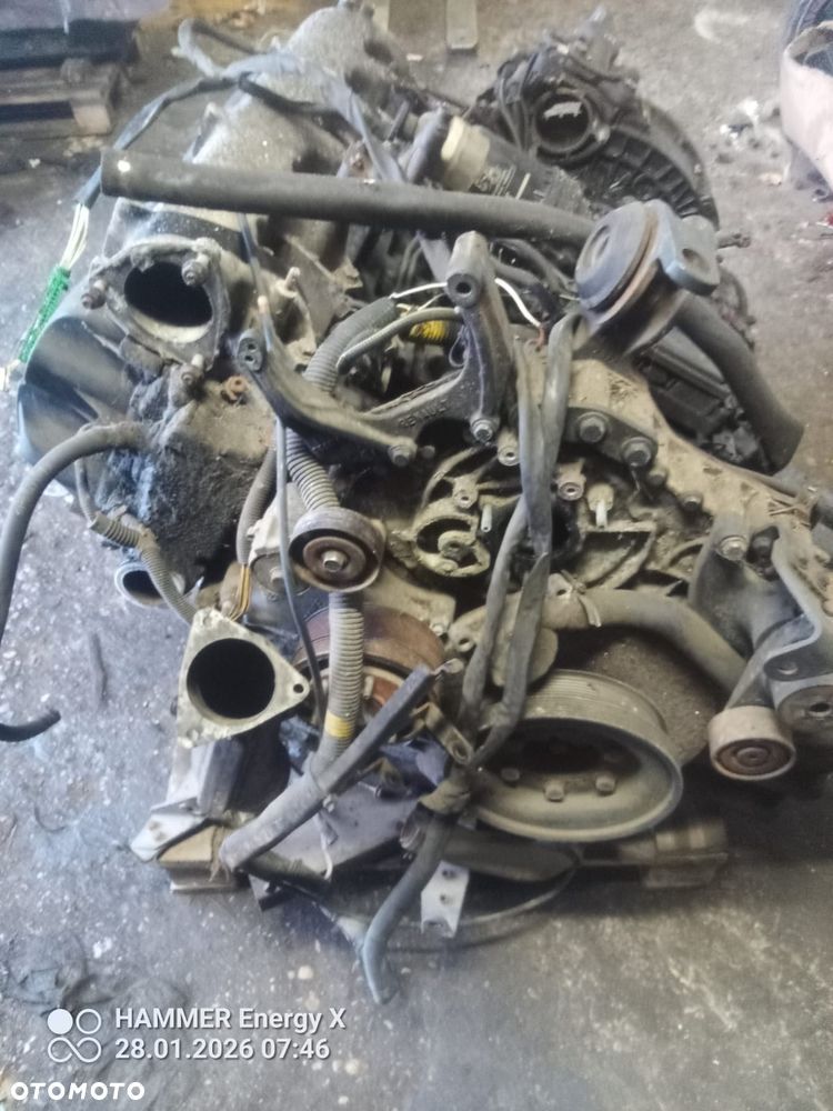 Silnik 370/420 dCi Renault PREMIUM - Wszystkie Części Renault Trucks - 1