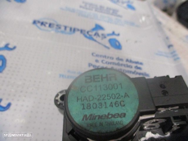 Motor Da Comporta De Sofagem CC113001 RENAULT TWINGO 3 FASE 1 2014 1.0I 71CV 5P AZUL BEBE - 4